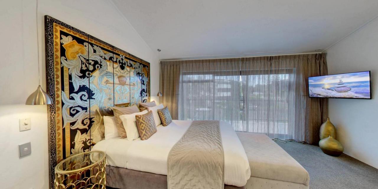 Orewa Beachcomber Extérieur photo