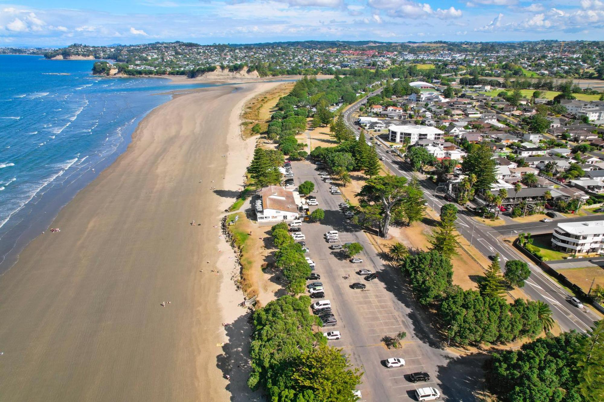 Orewa Beachcomber Extérieur photo